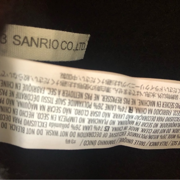 Woman’s beret Sanrio Hello Kitty - Picture 6 of 12